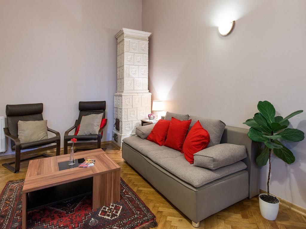 5 Bedroom Family Apartment Krasków Rom bilde