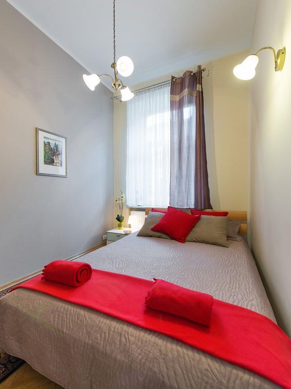 5 Bedroom Family Apartment Krasków Rom bilde