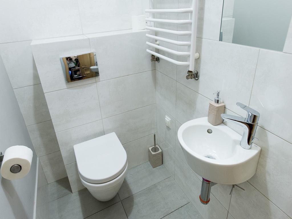 5 Bedroom Family Apartment Krasków Rom bilde