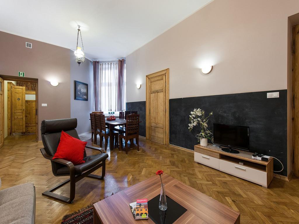 5 Bedroom Family Apartment Krasków Rom bilde